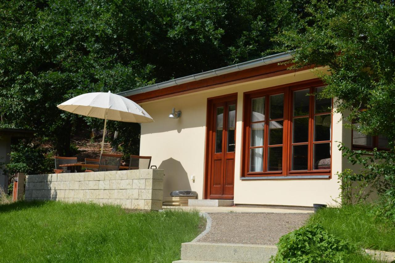 Bungalows Am Waldessaum Bei Hohenzieritz Exteriér fotografie